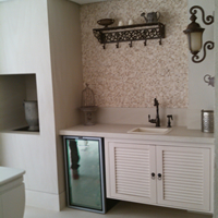 Churrasqueira em Neolith Arena